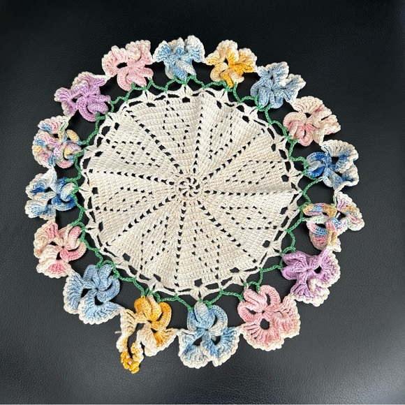 Antique lace collar circles stripes with clip closure - Picture 7 of 8